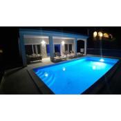 Pool-Villa „4 Seasons“ Seaview