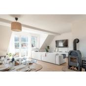 Premium Apartment - Ausblick - Kamin - Balkon - Smart TV - Kaffeevollautomat