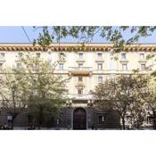 Prestigious Appartament Piazza Cavour