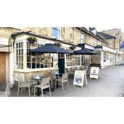 Priory Tearooms Burford with Rooms