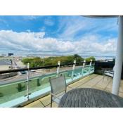 Quayside Apartment - Large and Spacious Duplex