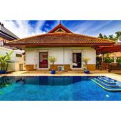 Recommend a warm Thai style private swimming pool villa with convenient traffic and living, walking 700 meters to the the beach