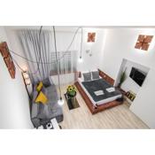 Redwood Apartment by Cozyplace