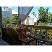Relaxing studio with veranda n garden