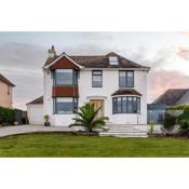 Romany - Chic and peaceful family beach house with panoramic sea views near Paignton