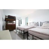 Room in Guest room - Baan Khunphiphit Homestay no3373