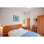 Rooms in Novalja with balcony, air conditioning, WiFi 3764-8