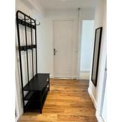 Roosevelt Cosy 2BR Family Friendly Free parking