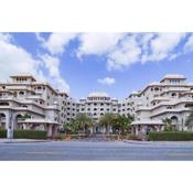 Royal Club By RVHR, Grandeur Residence Crescent Palm Jumeirah