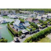 Royal Marina Phuket Premium 5-Bedroom Villa 22m Private Yacht Berth