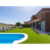 Salobre private pool overlooking to the golf course- Pet friendly