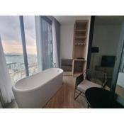 Seaview EDGE Central pattaya Jacuzzi 1Bed