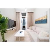 Soothing 1BR at Downtown Dubai, Business Bay