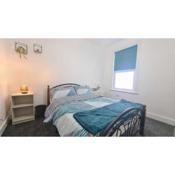Spacious Room in Manor Park