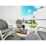Splendid 1BDR with Pool Golf View in Hard Rock PC
