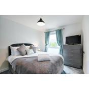 Stay at Neptune with Parking Space - TV in every Bedroom!