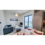 STAY BY LATINEM Luxury 1BR Holiday Home CVR A2910 Near Burj Khalifa