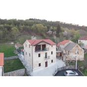 Stone house with 4 bedrooms and beautiful view