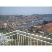 Studio apartment in Hvar town with sea views, terrace, air conditioning, WiFi 3615-5