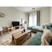 Studio Near Metro Station in Discovery Gardens - Cozy and Convenient