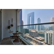 Studio With Best View Of Dubai