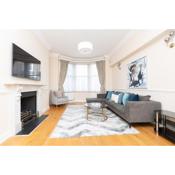 Stunning 3BR Flat in Prime Mayfair, 3 min to Tube
