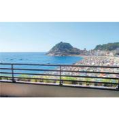 Stunning apartment in Tossa de Mar with 3 Bedrooms and WiFi