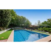 Stunning Home In Cordoba With 5 Bedrooms, Outdoor Swimming Pool And Swimming Pool