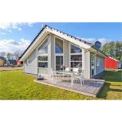 Stunning home in Krems II-Warderbrck with 2 Bedrooms, Sauna and WiFi