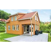Stunning home in Risr with 4 Bedrooms, Sauna and WiFi
