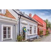 Stunning home in Ystad with WiFi and 4 Bedrooms