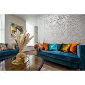 Stylish Haven In Manchester with Parking by Neofinixdotcom