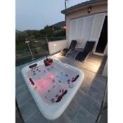 Summer House Nika with Jacuzzi