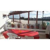 Sunny self-catering apartment Costa Teguise, Lanzarote, Spain