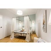 Syntagma 3 Bedroom Sweet And Practical Apartment