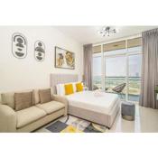 Tanin - Stylish Apartment With Balcony And Cityscape Views