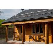 The APPLE - Little Log Cabin in Wales