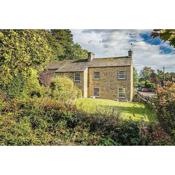 The Aubrey - a gorgeous converted 17th Century Grade II listed bolthole in Bakewell