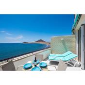 THE FIRST LINE SEA VIEW PENTHOUSE - by MEDANO4YOU