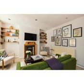 The Hammersmith and Fulham Wonder - Trendy 3BDR Flat with Garden
