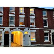 The Woolpack - A beautiful townhouse in Hereford.