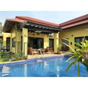 Thip´s Luxury Pool Villa Bali style