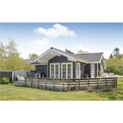 Three-Bedroom Holiday Home in Logstor