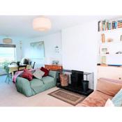Toppers Bright Seaview Family or Couple Home Devon Westward Ho!