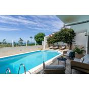Trueby's Tapada - Amazing Villa with Pool & Ocean View By Silver Prop