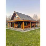 Unieke houten villa Cedar Spirit in Twente