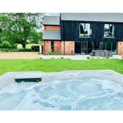 Unique house with Hot Tub in rural New Forest