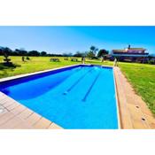 V&V LLORET-MASIA CAN LLEBRE, masia para 22 personas con gran piscina privada