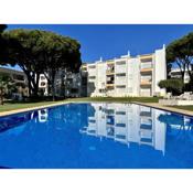 Vilamoura Garden View 2 With Pool by Homing