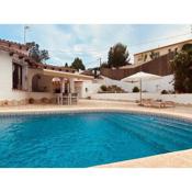 Villa Alhambra - Dale a tu familia las vacaciones y el descanso que se merecen